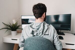 Vybavte si domácí kancelář a zvládněte nástrahy homeoffice